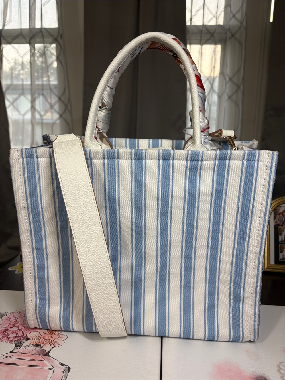 NWT 2FER Nanette Lepore 2 Piece Blue White Striped Crossbody Handbag + SCARF - Picture 5 of 16